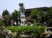 天津私人別墅設計中堆疊山石要點